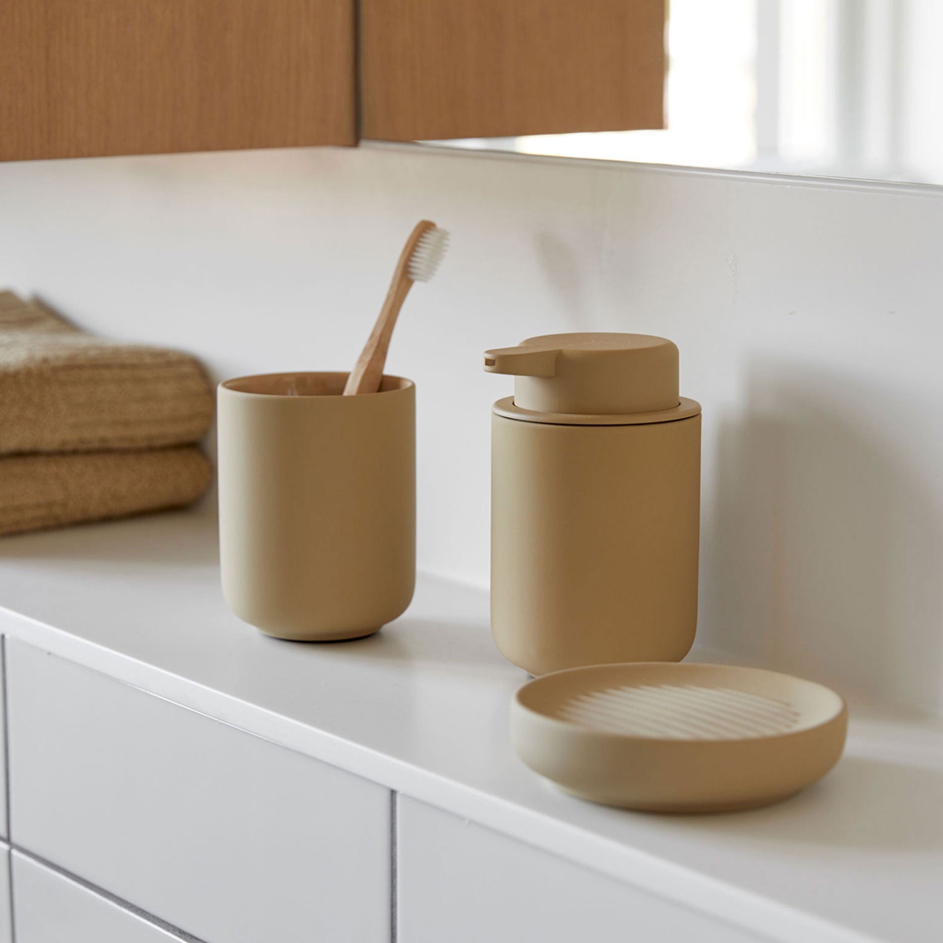 Ume tandbørstekrus warm sand